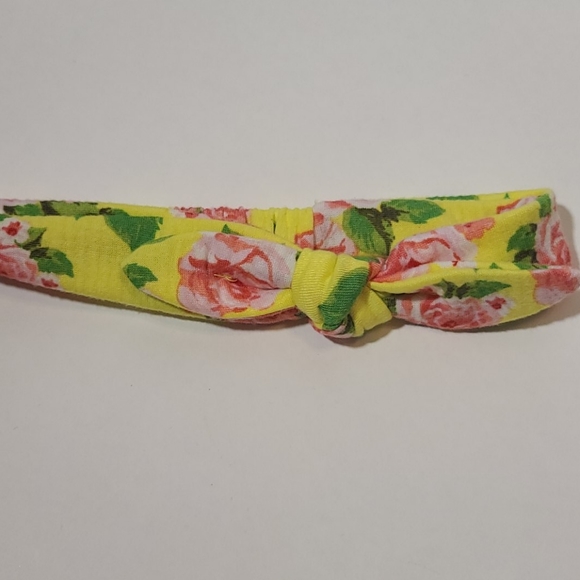 Yellow floral top with matching headband 💛 - Picture 6 of 9
